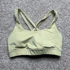 Lululemon Energy Bra *Medium Support, B–D Cup
